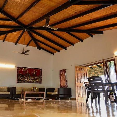 Eze Nof - A Hilltop Villa With 360º Water View Nashik Buitenkant foto
